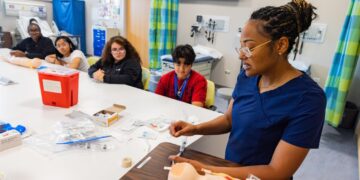 Hands-On Healthcare Training Brings New Opportunities to New Haven ...